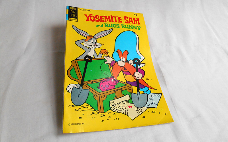 Photograph of the Yosemite Sam and Bugs Bunny No 16 comics