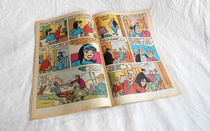 Photograph of the Laugh comic number 225 published in 1969