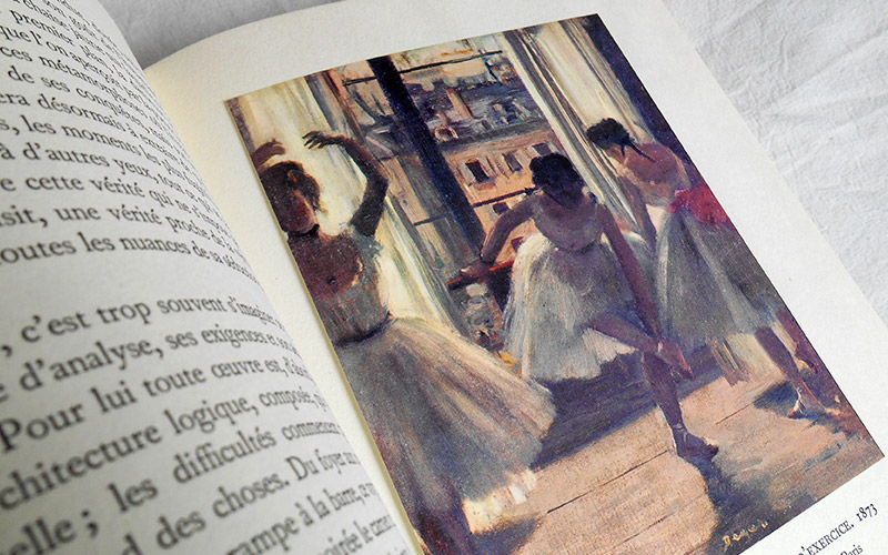 Photograph of the book Les Danseuses de Degas
